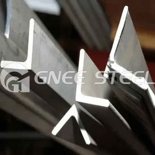 มุมเหล็ก SS540